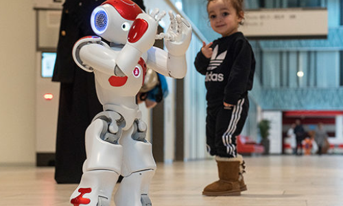 E-healthweek 2020 robot